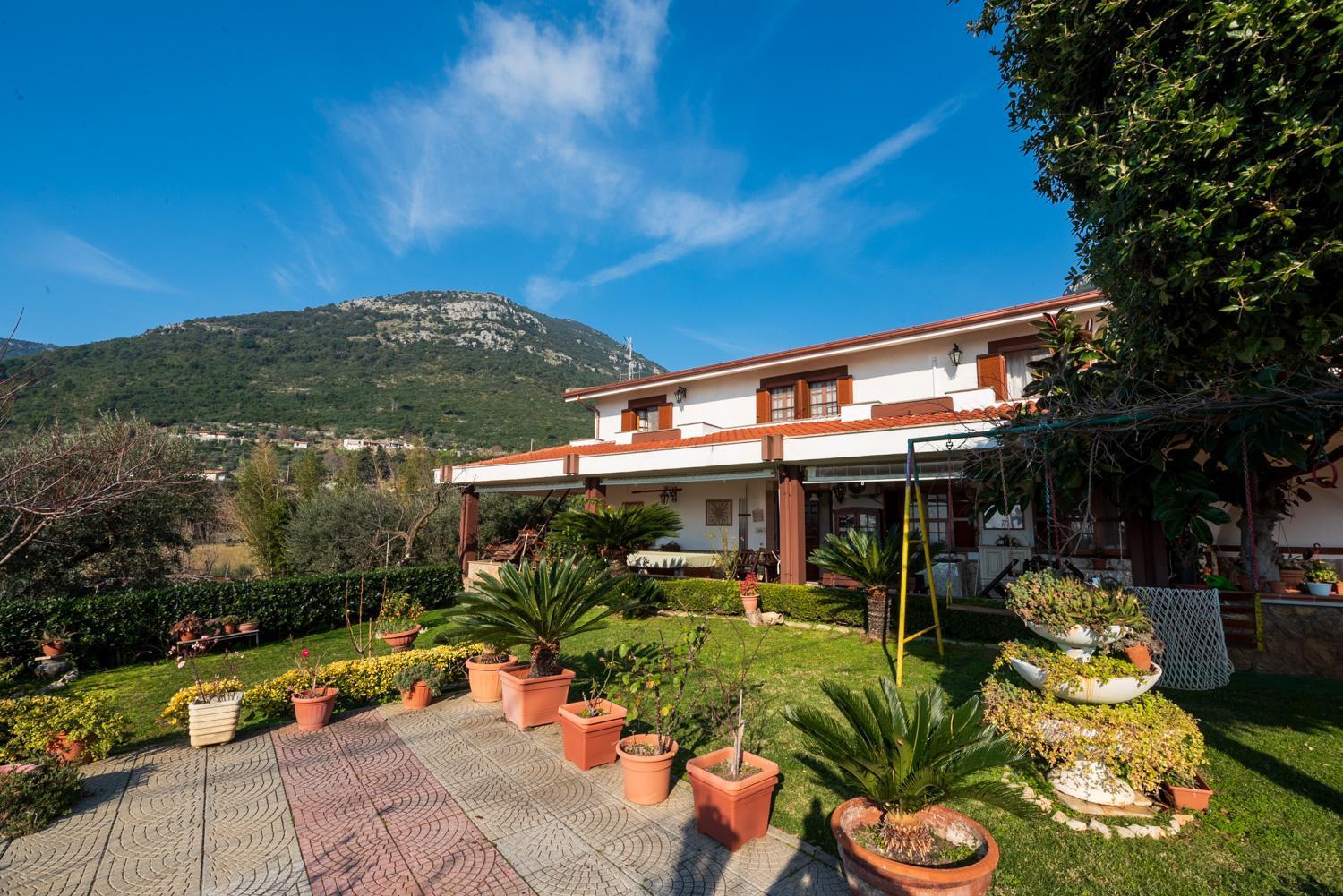 Villa Ida Bed&Breakfast Terracina Esterno foto